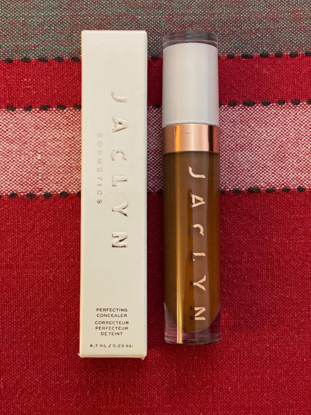 Jaclyn Cosmetics Perfecting Concealer Deep Rich Red 6.7ML/0.23OZ NIB